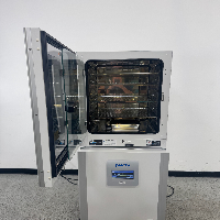 PHCBI Doublestack CO2 Incubator image 3